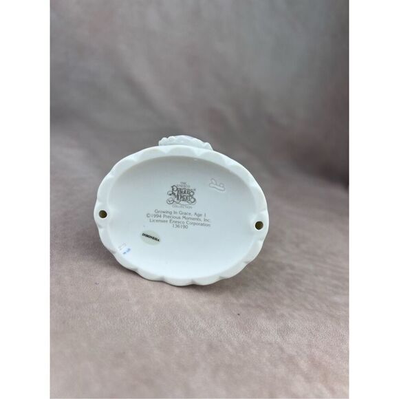 Vintage Precious Moments Figurine Growing in Grace 1 Year Old Birthday 1994 - Picture 6 of 7